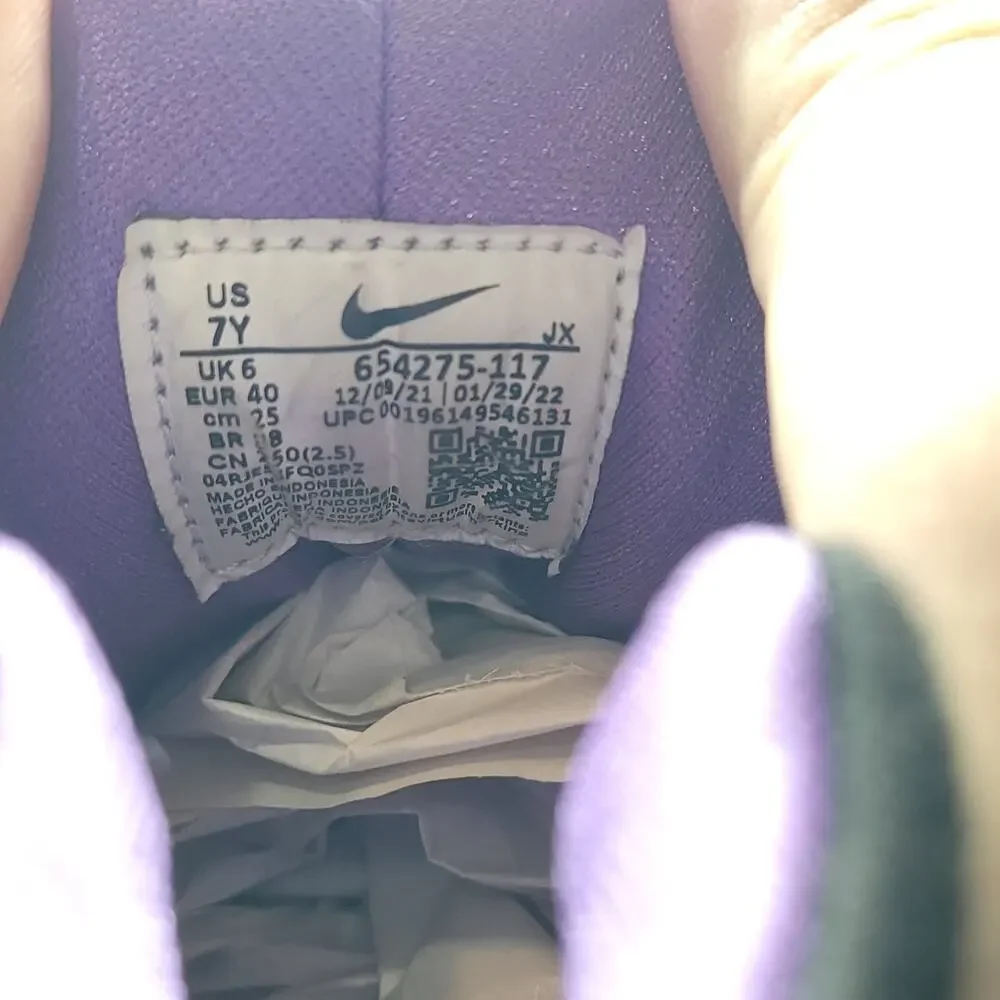 Nike free usps